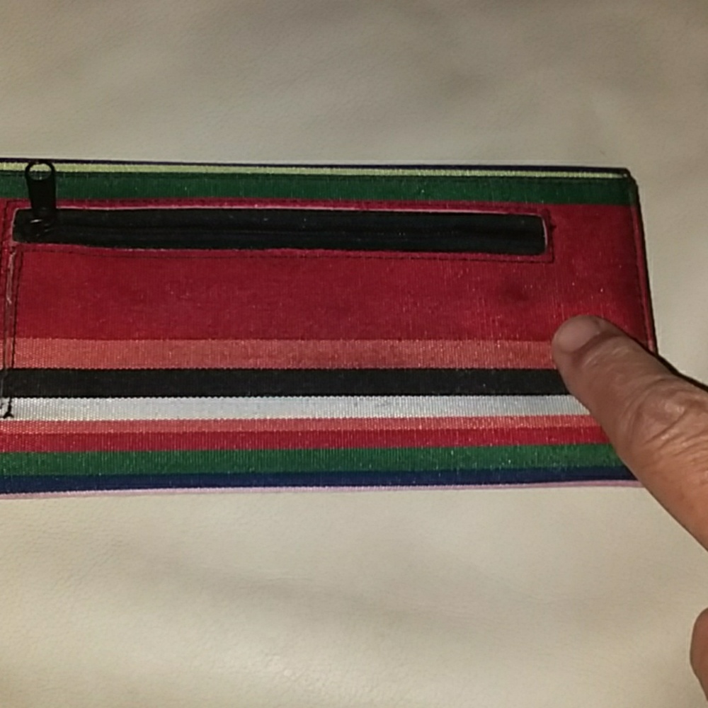 Kate Spade purse and matching wallet - Picture 2 of 7